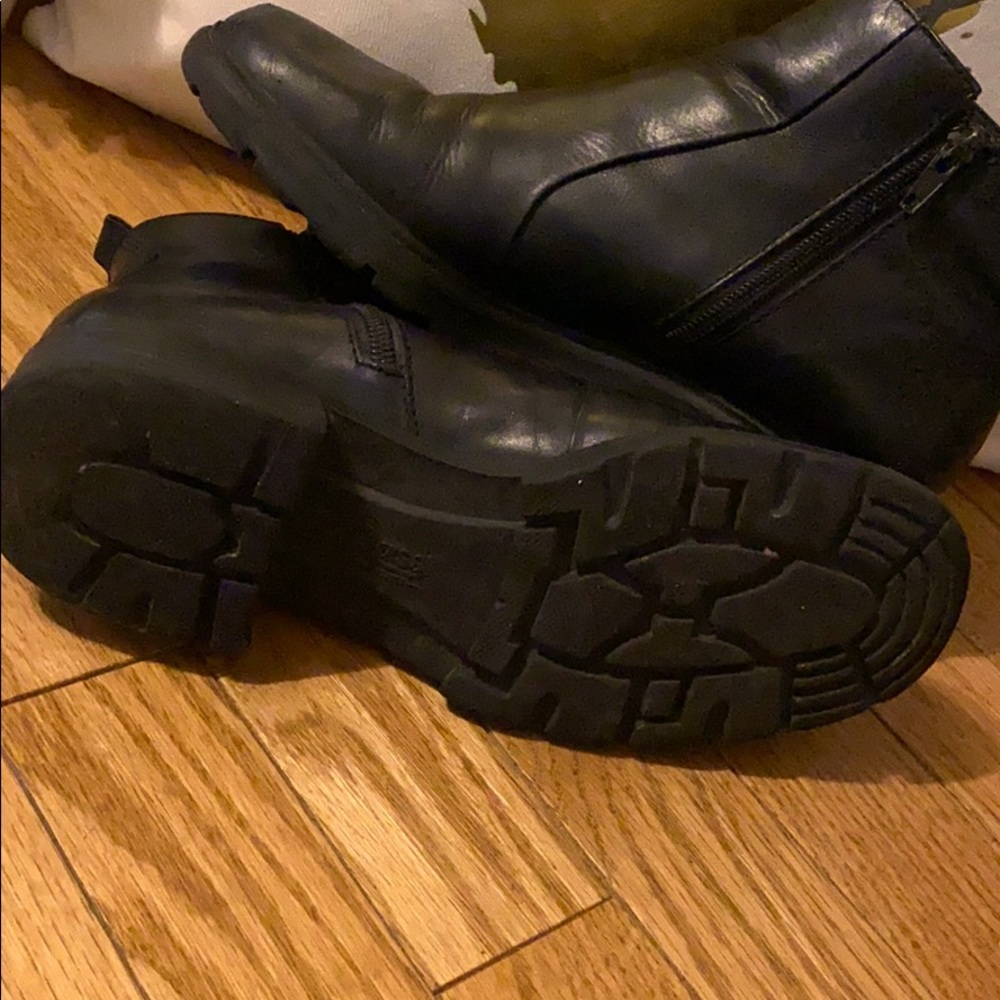 Bass Zip-up Boots
